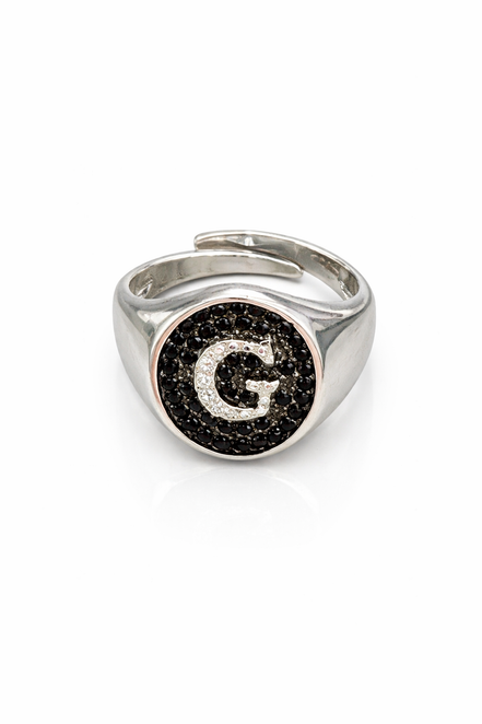 fico gioielli - Anello Sigillo Iniziale “G” con Pietre Nere
