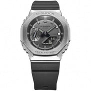 Casio - Orologio G-Shock metal covered GM-2100-1AER