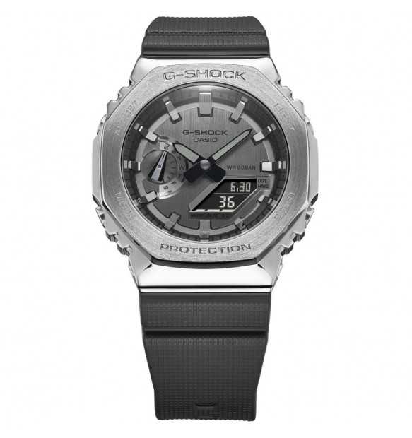 Casio - Orologio G-Shock metal covered GM-2100-1AER