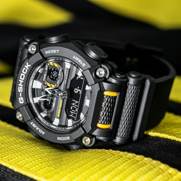 Casio G-Shock orologio multifunzione uomo nero/giallo GA-900-1AER